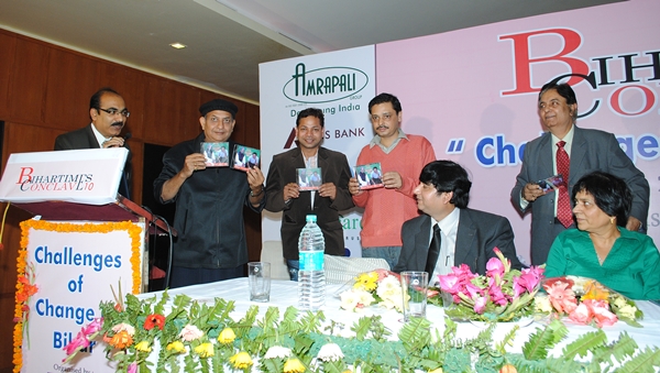 Vrishin Patel, Transport & IPRD minister,Bihar Govt. releasing a CD 'Hazir Ho'created by Cartoonist Pawan & Shashi of Radio Mirchi in BiharTimes Conclave 2010